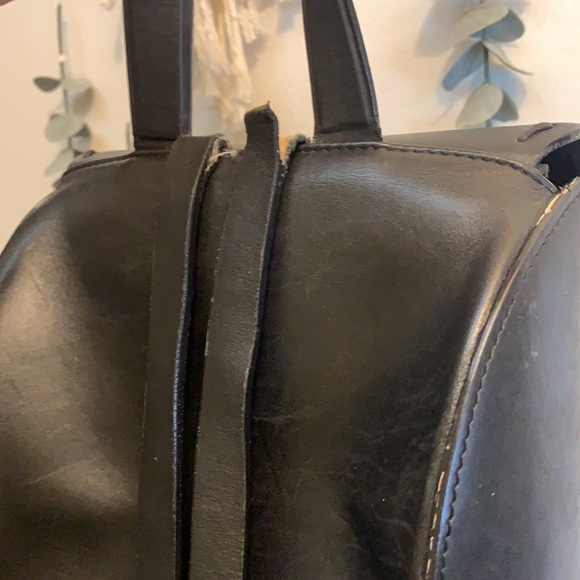 TLC Frye vintage round mini backpack - Picture 4 of 12